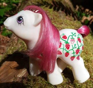 My Little Pony Vintage G1 Twice As Fancy Baby Sugarberry Strawberry Fair Rare