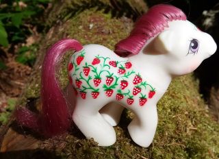 My Little Pony Vintage G1 twice as fancy baby Sugarberry Strawberry Fair Rare 4