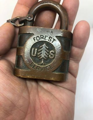 Vintage U.  S.  Forest Service Padlock - Yale Brass Lock Weird Yale Logo
