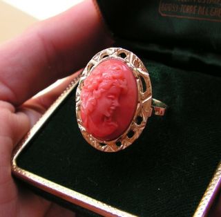 LARGE HEAVY NATURAL RED CORAL 18K YELLOW GOLD COCKTAIL RING ESTATE CAMEO CARVED 2