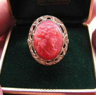 LARGE HEAVY NATURAL RED CORAL 18K YELLOW GOLD COCKTAIL RING ESTATE CAMEO CARVED 3