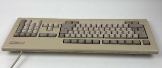Vintage Commodore Amiga 2000 Keyboard and Commodore 327124 - 15 Mouse 4