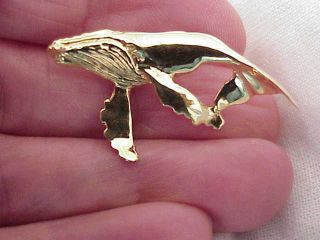 VINTAGE 14K SOLID GOLD CUSTOM MADE WHALE PENDANT GREAT DETAIL 7