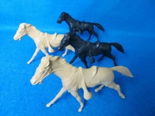 Marx Giant Blue& Gray playset 8 cavalry horses,  4 matched pairs 3