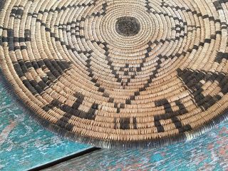 ANTIQUE APACHE BASKETRY PICTORIAL TRAY N R. 6