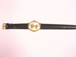 Hamilton T - 403 Thin - O - Matic Vintage Men ' s Watch Asymetrical Case 1960 SHARK FIN 6