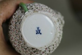 Antique Meissen 19th Century Schneeballen Snowball & Bird Vase Pair AF 10