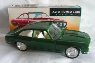 Large Vintage C1968 Alfa Romeo 2600 Plastic Friction Toy Car Hong Kong Nmib
