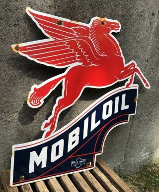 VINTAGE MOBILOIL PEGASUS PORCELAIN SIGN MOBIL GAS OIL PUMP PLATE STATION 2