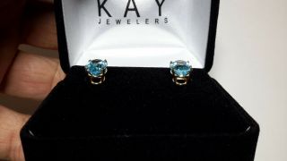Vintage 14k Yellow Gold Oval Blue Topaz Solitaire Stud Earrings - Vibrant 5
