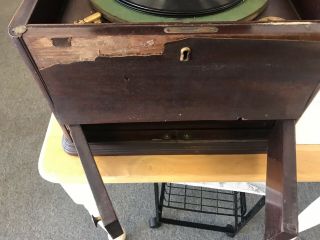 Vintage Victor Victrola Wind Up Record Player 3