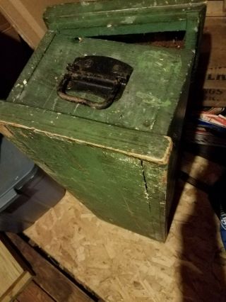 Vintage hand made carpenter ' s wood tool box - RARE BOX 8