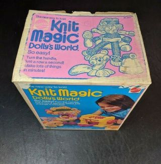 Vintage Mattel 1975 Knit Magic Dolly ' s World Knitting Machine 6