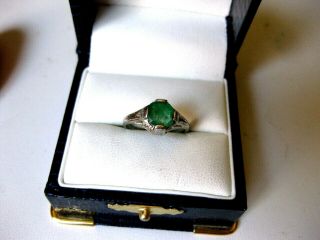 Antique 18k White Gold Ring With Natural Emerald,  Art Deco,  1920 