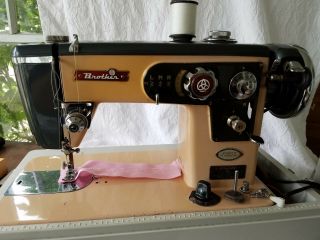 1957 Vintage Brother Sewing Machine Hz3 - B3 Select - O - Matic 100
