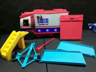 1973 Ideal Toy Evel Knievel Scramble Van And Parts