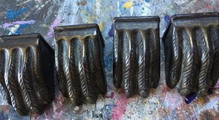 Set Of 4 Vintage/antique Metal Lions Claw Feet Foot Table Leg Covers