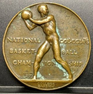 Vintage UNC 1957 NCAA BASKETBALL National Championship Team Medal Vs KANSAS 6