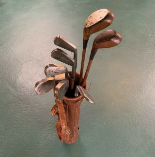 Fantastic Set of Antique hickory wood shaft Golf Clubs and Vintage Stovepipe Bag 2