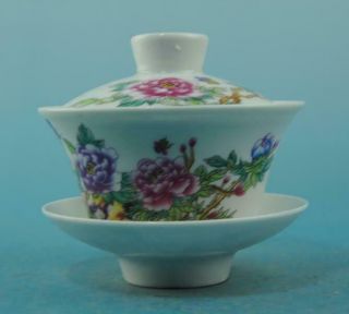 Chinese Old Jingdezhen Porcelain Famille Rose Flower Pattern Teacup 47 B02