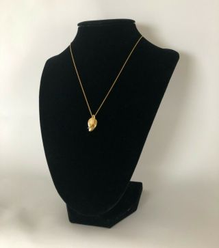 Vintage Tiffany & Co Elsa Peretti 18k Yellow Gold Leaf Bean Necklace on Chain 2