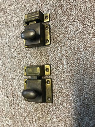 Antique Spring Loaded Cupboard Cabinet Turn Latch Twist Knob (set Of 2)