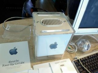 Apple Power Mac G4 Cube 450mhz VINTAGE Moniter Speakers Power Supply 8