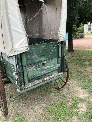 Antique Horse Drawn Covered Wagon - Needs Work 6