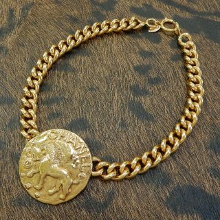 Chanel Gold Plated Cc Logos Lion Charm Vintage Necklace Choker 4630a Rise - On