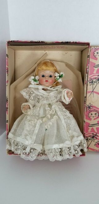 Vintage " 1954 " Vogue Ginny Bride Doll
