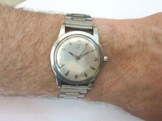 VINTAGE STAINLESS STEEL GENTS OMEGA AUTOMATIC WRIST WATCH CALIBER 351 MOVEMENT 9