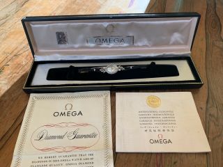 Vintage Omega Ladies Watch 14k White Gold 28 Diamond Leaf Cal 484