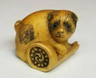 Vintage Mfa Museum Of Fine Arts Carved Resin Artist Signed Netsuke Animal