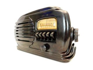 Vintage 1940s Near Old Belmont Sky - Rover Swirled Marbled Bakelite Radio