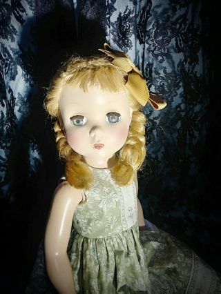 Vintage 1950s 17 Inch Madame Alexander Maggie Polly Pigtails Doll 2