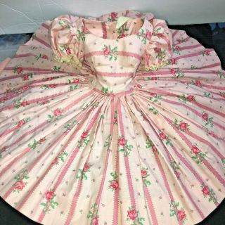 Vintage Madame Alexander Cissy Doll ❤ Roses & Ribbon Wallpaper Dress