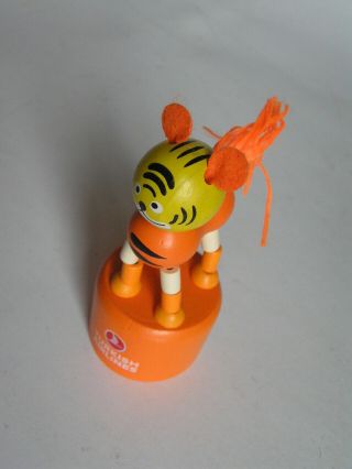 TURKISH AIRLINES WOODEN TIGER CAT PUSH BUTTON PUPPET MOVABLE JOINTED PUSH - UP TOY 8