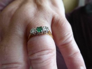1930s Art Deco Natural Emerald And Diamonds 18ct Gold Ring Size R / S
