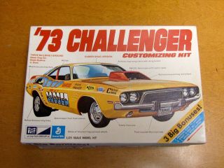 Mpc 1973 Dodge Challenger Unbuilt Model Car Kit 1 - 7314 - 225 2