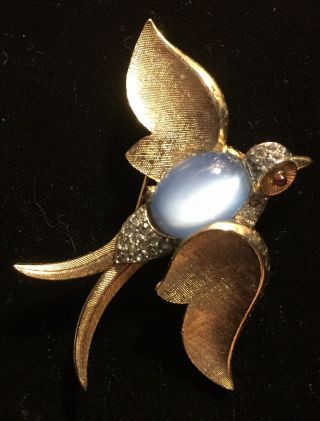 Crown Trifari Jelly Belly Blue Bird Pin Perfect And.