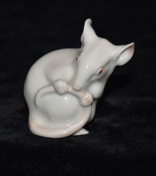 Bing & Grondahl Figurine - White Mouse Holding Tail - 1728 - 2 " H -