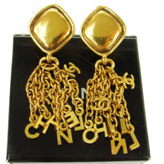 Authentic Chanel Vintage Cc Logos Fringe Motif Earrings 0.  9 - 3.  1 Clip - On T03968