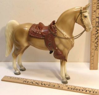 Vintage Hard Plastic Golden Palomino Breyer " Western Horse " With Saddle & Chain