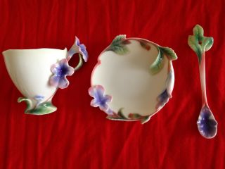 Franz Porcelain Flower Cup And Saucer Teacup Set Fz00457 / With Spoon /