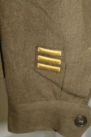 WW2 U.  S.  Army ETO & 4th Infantry Division Patched Ike Jacket,  1944 d. 4