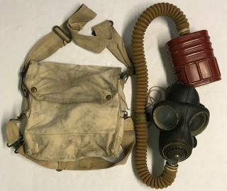 Orig Wwii 1941 Dated British Respirator,  Filter & 1939 Named To Raf Soldier