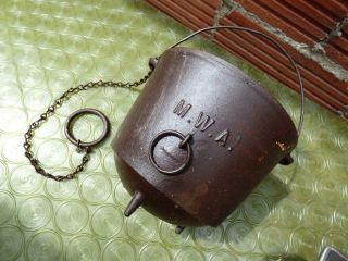 Antique Wagner 6 Cast Iron Kettle 3 Footed Pot Pan W/ Handle,  Ring Chain M.  W.  A.