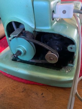 Vintage Husqvarna Viking Type 21 Sewing Machine W/ Foot Pedal FOR REPAIR 2