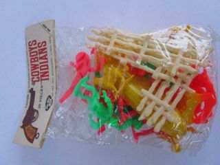 Vintage Tim Mee Toys 26 Piece Cowboy Indians Western Plastic Toys Old Stock 2