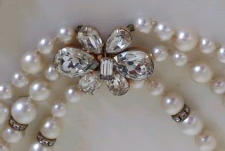 Vintage Signed VOGUE JLRY Necklace HUGE Runway Statement Faux Pearl & Rhinestone 4